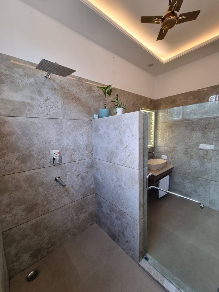 Luxury Bathroom at The Kesari Bagh