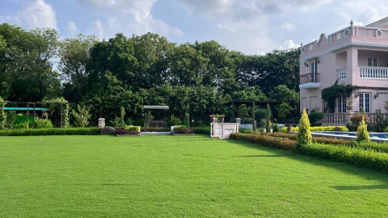 The kesari Bagh Farmhouse